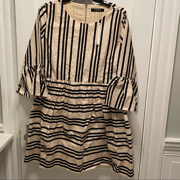 caara Dresses & Skirts - CAARA mini striped dress XL NWT